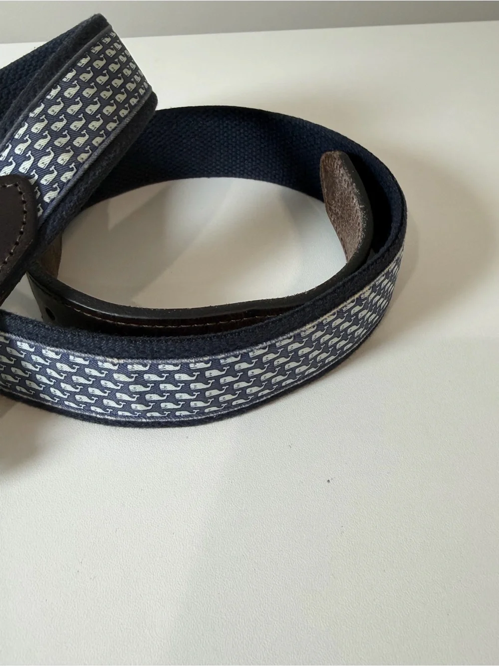 Vineyard Vines 36W Navy Whale Pattern Web Belt with Brown Leather Trim